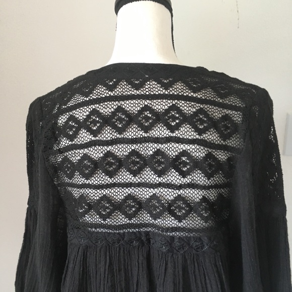 Free People Black Lace Boho Top / Size Small - Picture 4 of 6